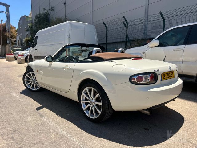 מאזדה MX-5