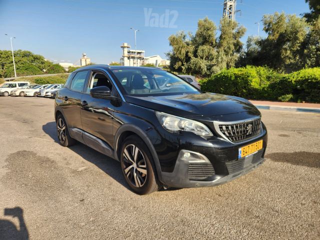 פיג'ו 3008