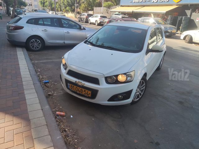 שברולט סוניק