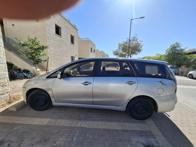 גרנדיס Executive אוט׳ 2.4 (165 כ״ס)