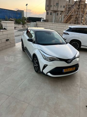 טויוטה C-HR