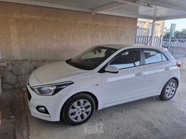 יונדאי i20