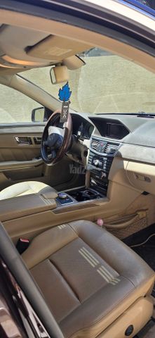 מודעת רכב מרצדס-בנץ E-class