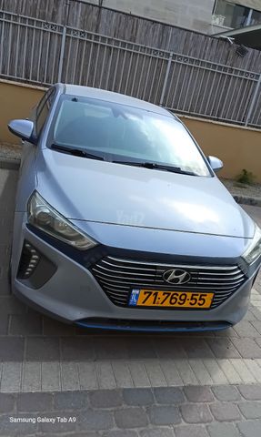 יונדאי איוניק