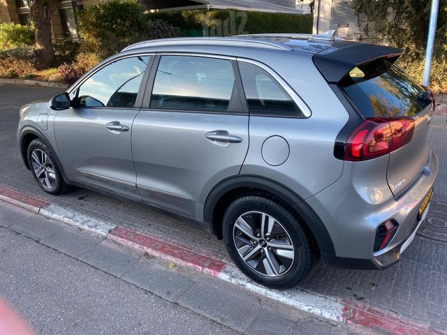 מודעת רכב קיה נירו