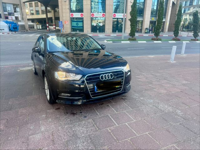 מודעת רכב אאודי A3