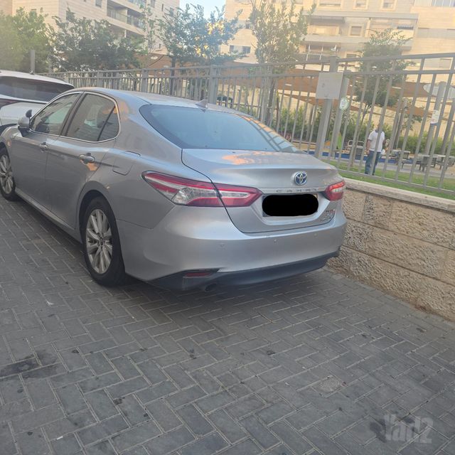 מודעת רכב טויוטה קאמרי