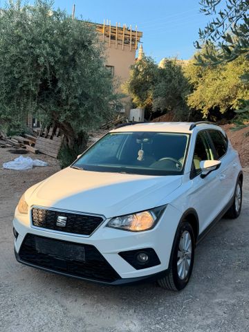 סיאט ארונה