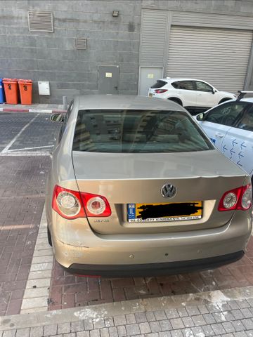 ג'טה  Trendline אוט׳ בנזין 1.6 (102 כ״ס)