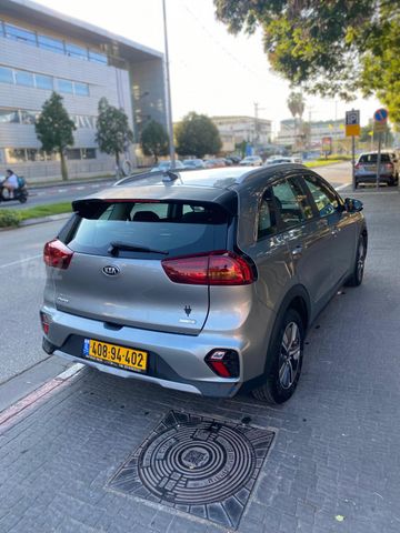 קיה נירו