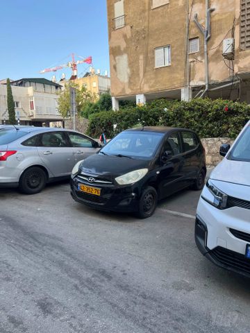 יונדאי i10