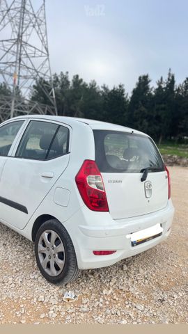 יונדאי i10