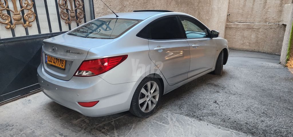 יונדאי אקסנט i25