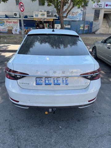 מודעת רכב סקודה סופרב