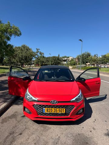 יונדאי i20