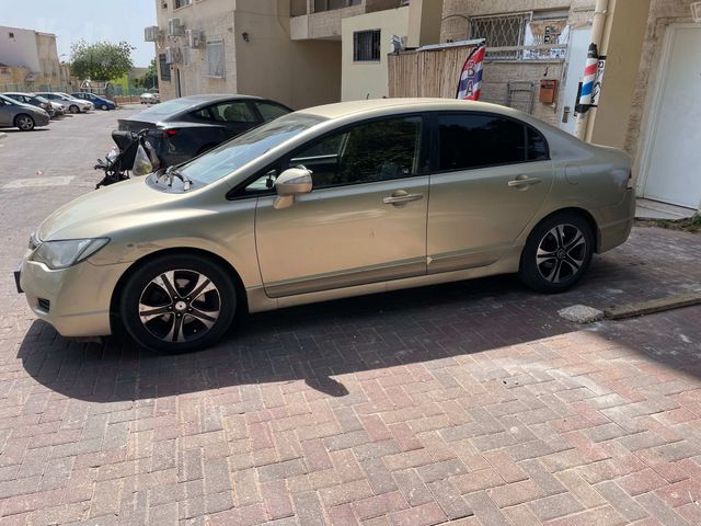 סיוויק LS אוט׳ 1.8 (140 כ״ס)