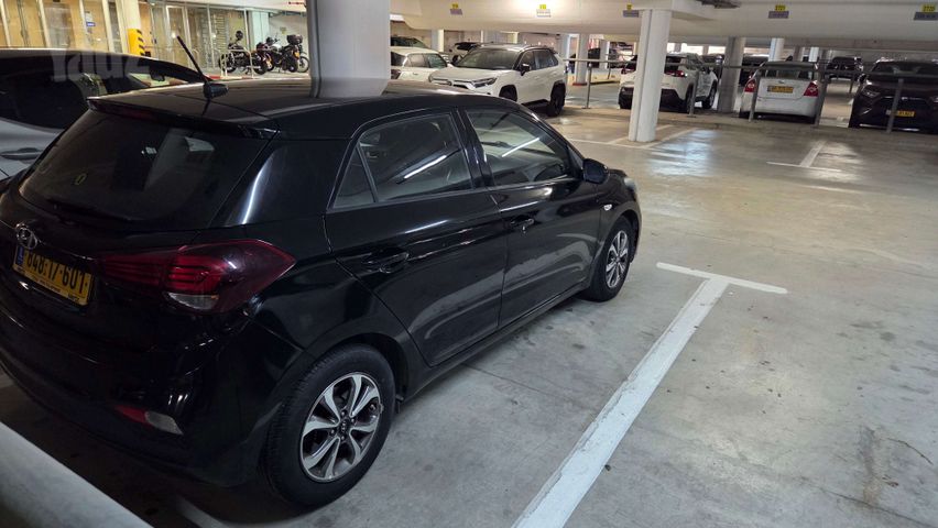 יונדאי i20