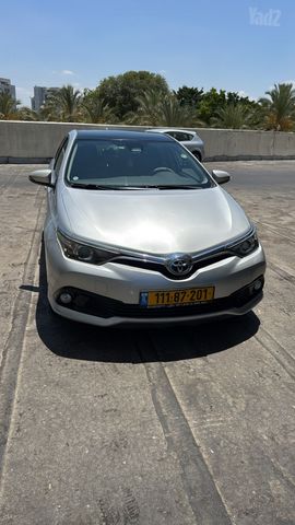 מודעת רכב טויוטה אוריס