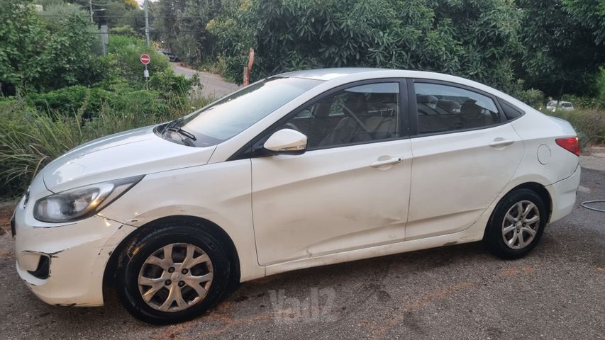 יונדאי אקסנט i25
