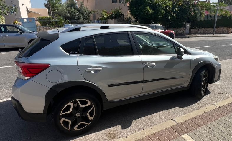 סובארו XV