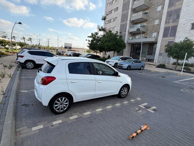 מיצובישי ספייס סטאר