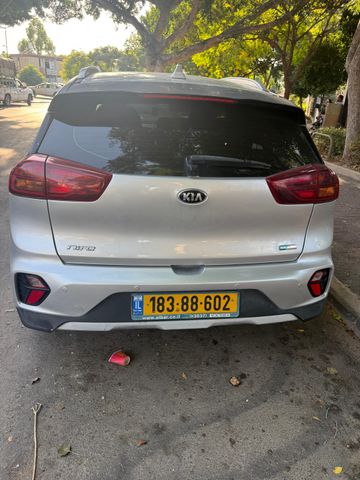 קיה נירו