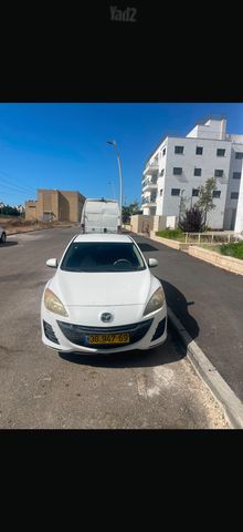 מאזדה 3