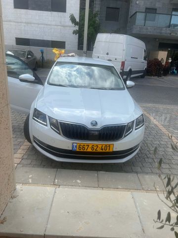סקודה אוקטביה