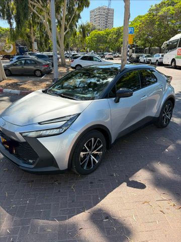 טויוטה C-HR