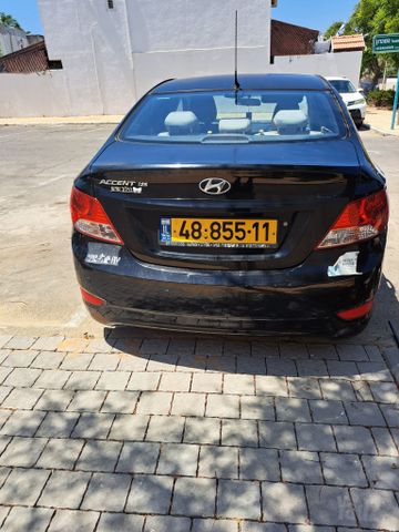 יונדאי אקסנט i25