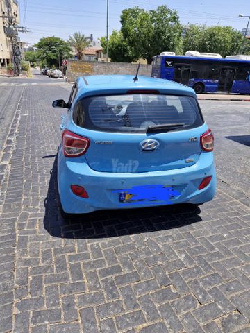 יונדאי i10