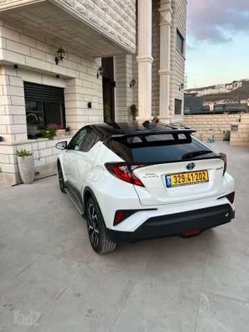 טויוטה C-HR