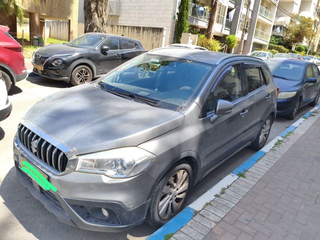 קרוסאובר GLX אוט׳ 1.4 (140 כ״ס)