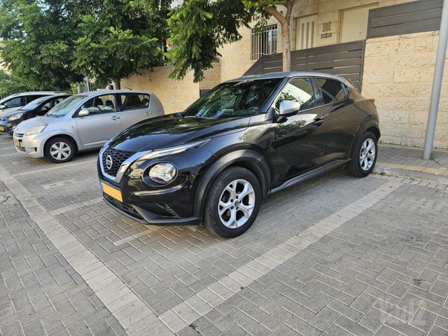 ניסאן ג'וק