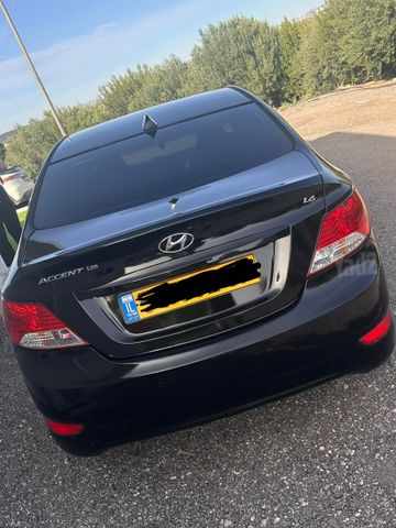 יונדאי אקסנט i25