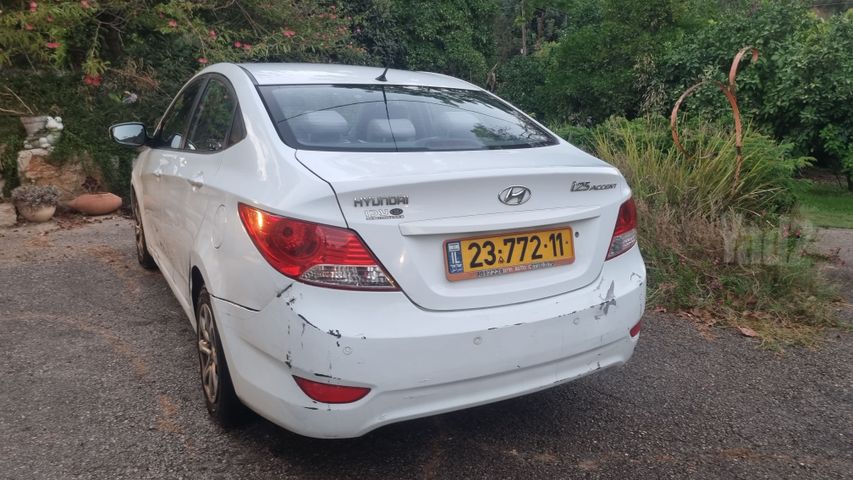 יונדאי אקסנט i25