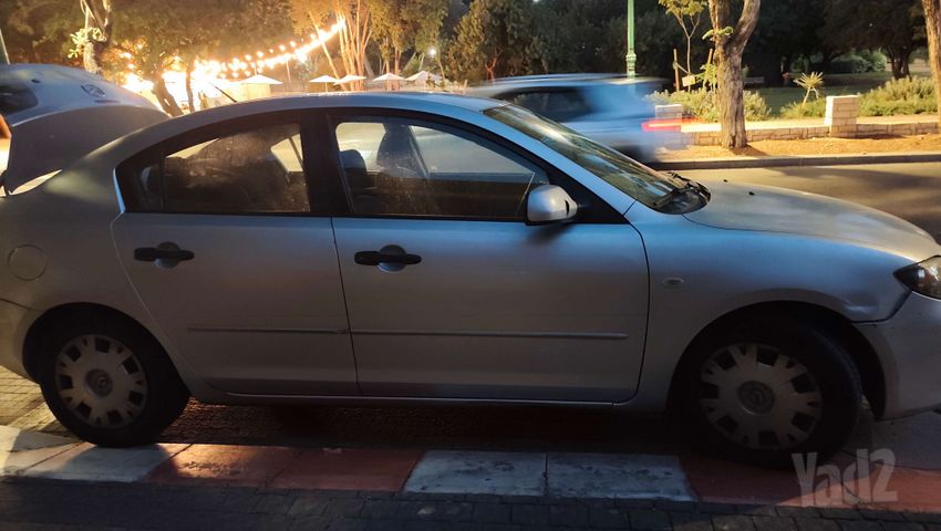 3 Active אוט׳ 1.6 (105 כ״ס) [2004-2006]