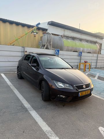 סיאט לאון
