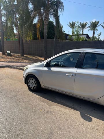 יונדאי i20