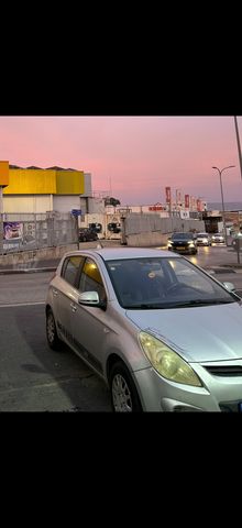 יונדאי i20