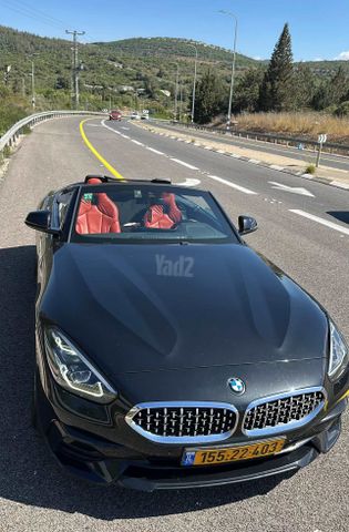 ב מ וו Z4