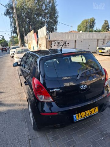 מודעת רכב יונדאי i20