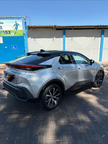 C-HR Vision היברידי אוט׳ 1.8 (98 כ״ס)