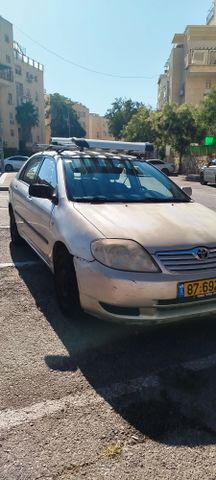 טויוטה קורולה