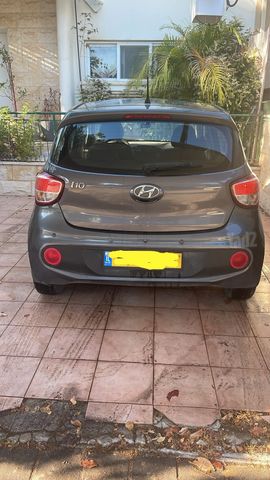 יונדאי i10
