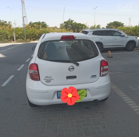 ניסאן מיקרה