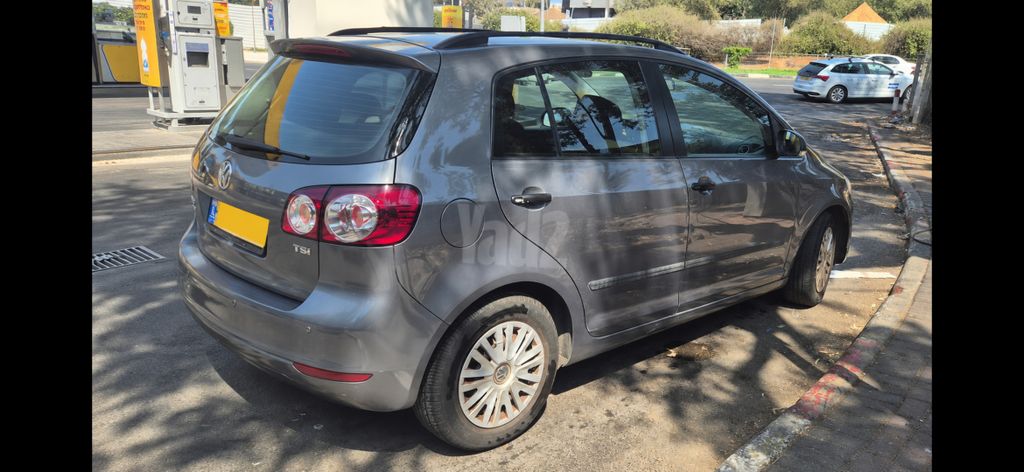 גולף Trendline Plus אוט׳ 1.2 (105 כ״ס)