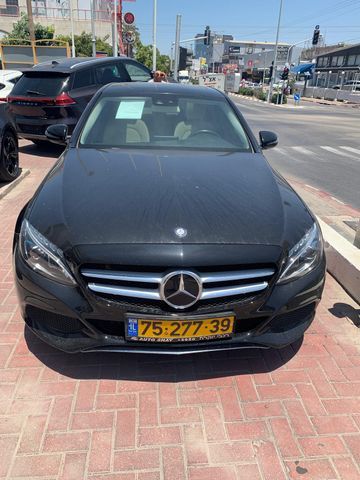 מודעת רכב מרצדס-בנץ C-class