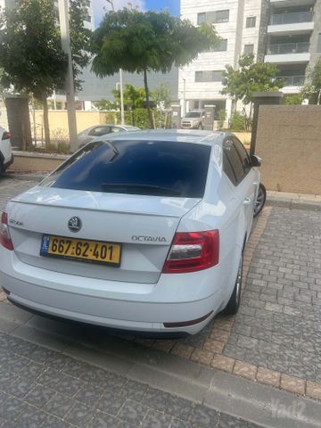 סקודה אוקטביה