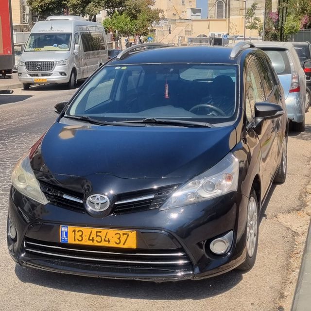 טויוטה ורסו